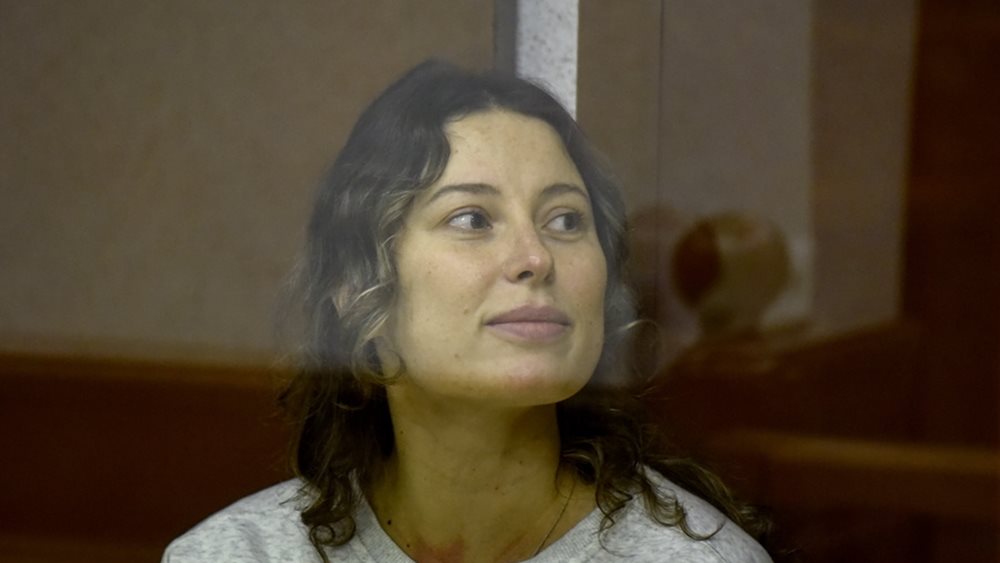 Ρωσία: Μια Ρωσοαμερικανίδα καταδικάστηκε σε κάθειρξη 12 ετών για 'προδοσία'