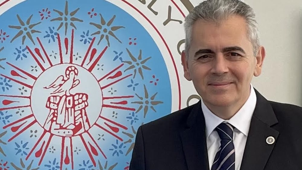 Μ. Χαρακόπουλος προς νέο αρχιεπίσκοπο Αλβανίας: Διαθέτετε τις αρετές για να συνεχίσετε επιτυχώς το έργο του Αναστασίου