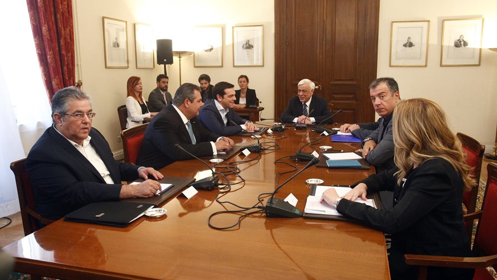 Αλ.Τσίπρας: Να δοθούν στη δημοσιότητα τα πρακτικά του Συμβουλίου των Πολιτικών Αρχηγών την επομένη του δημοψηφίσματος