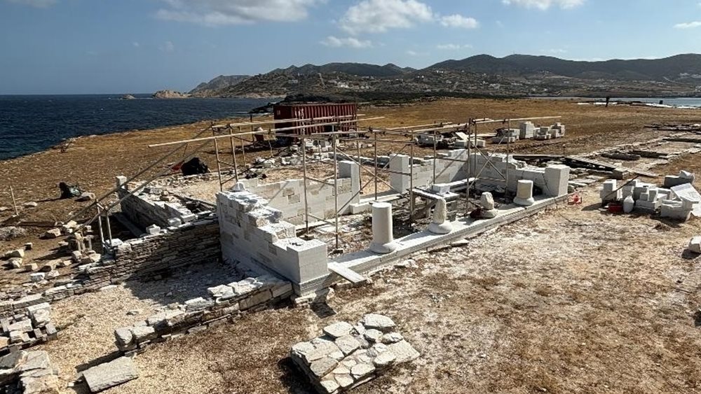 Συνεχίστηκε και φέτος η ανασκαφή στο Ιερό του Απόλλωνα στη θέση Μάντρα Δεσποτικού και στη νησίδα Τσιμηντήρι