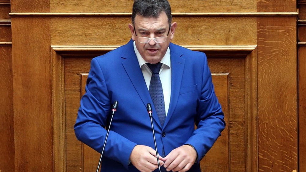 Βουλή: Μομφή Ν. Κακλαμάνη κατά του βουλευτή της &quot;Νίκης&quot; Ν. Παπαδόπουλου για αντικοινοβουλευτική συμπεριφορά