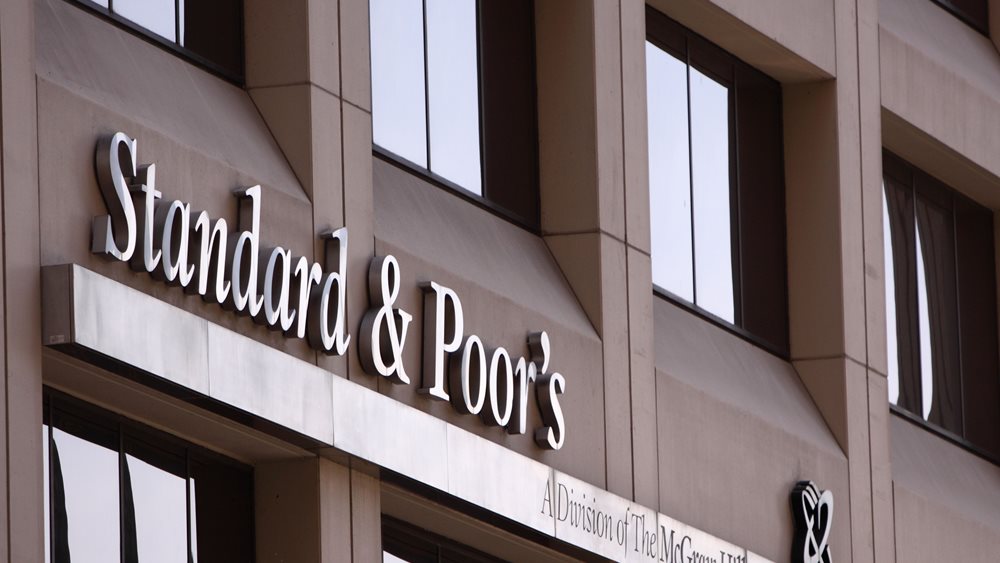 Σε &quot;επενδυτική βαθμίδα&quot; ο ΟΤΕ από την S&amp;P - Αναβάθμιση σε &quot;ΒΒΒ-&quot; από &quot;ΒΒ+&quot;