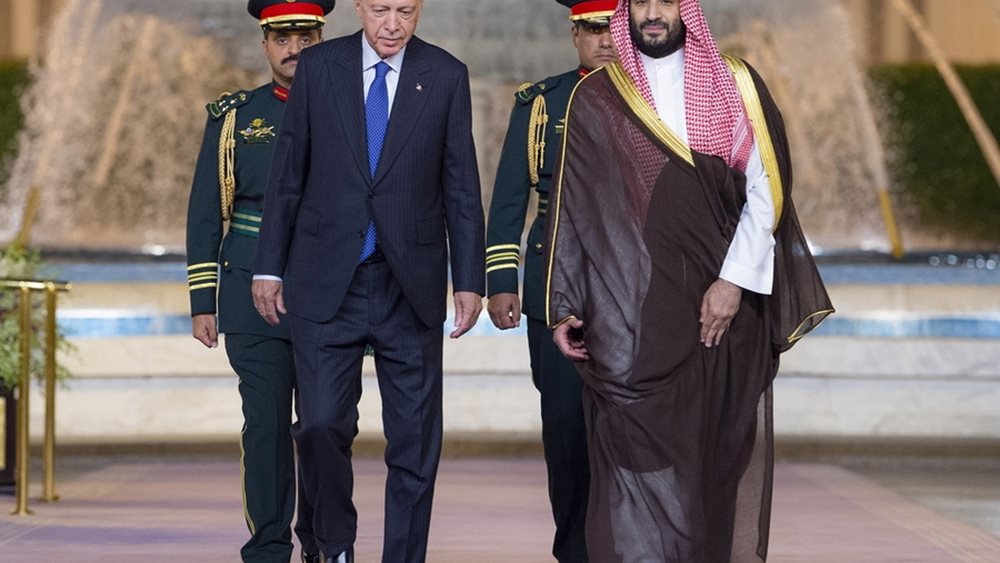 Με  50,7 δισ. δολάρια φεύγει ο Ερντογάν από το Άμπου Ντάμπι