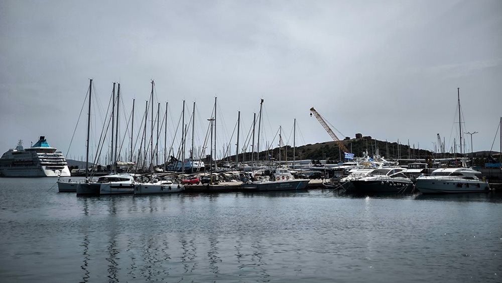 μ. Artisan Water – the sustainable luxury partner of Olympic Yacht Show 2025