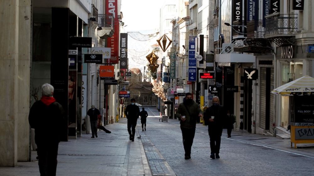 Απώλειες 3,2 δισ. για το λιανεμπόριο της Αττικής στην πανδημία
