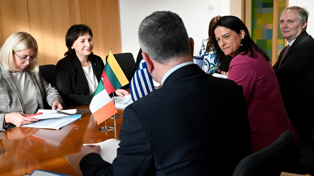 Κομισιόν προς Ν. Κεραμέως: Η Ελλάδα έμπνευση για την υπόλοιπη Ευρώπη