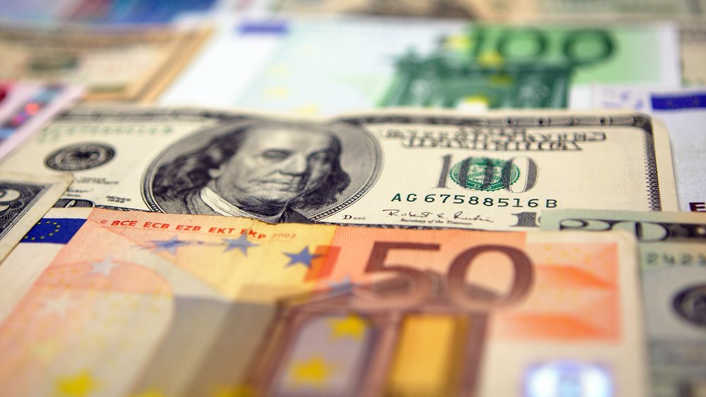 Τι σημαίνει για ελληνικές και ευρωπαϊκές εταιρείες το ράλι του ευρώ