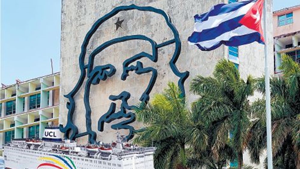 Το &quot;κάστρο έπεσε&quot;: Η Κούβα ανοίγει την οικονομία της στις ιδιωτικές επιχειρήσεις