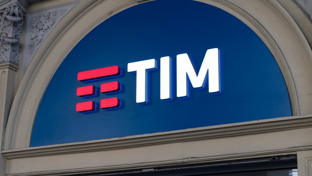 H KKR κάνει πίσω στην εξαγορά της Telecom Italia
