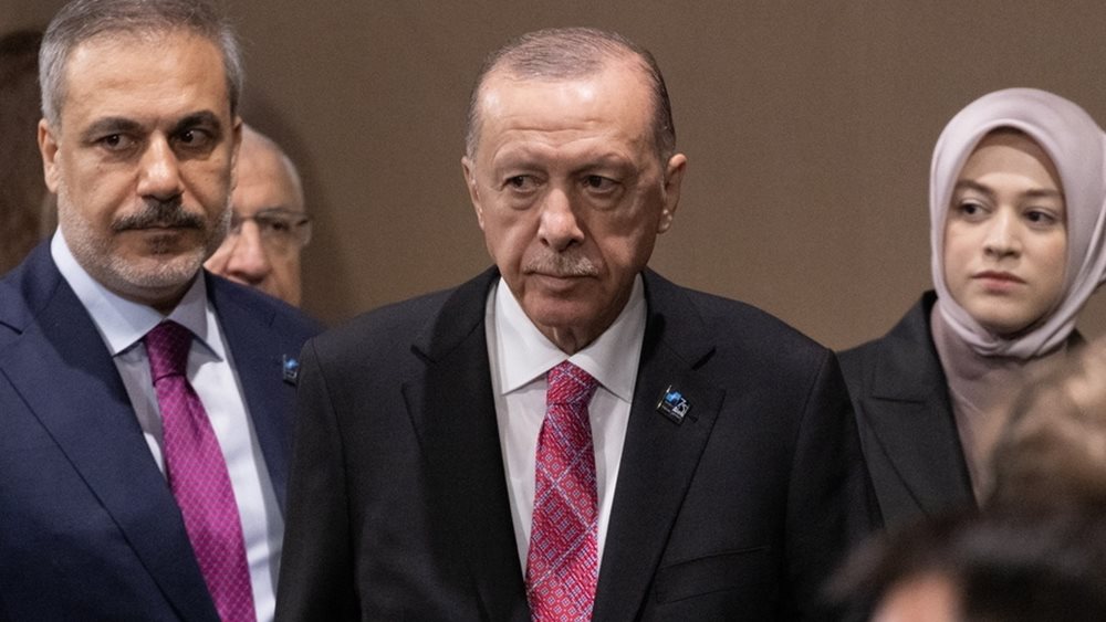 Economist: Η Τουρκία μετατρέπεται από αυταρχική δημοκρατία σε δικτατορία - &quot;Σημείο χωρίς επιστροφή&quot;