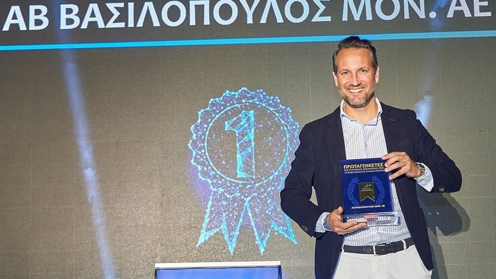 μεηλ Λαμπιρης