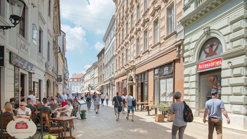 Όριο ταχύτητας για τους...πεζούς θεσπίζει η Σλοβακία
