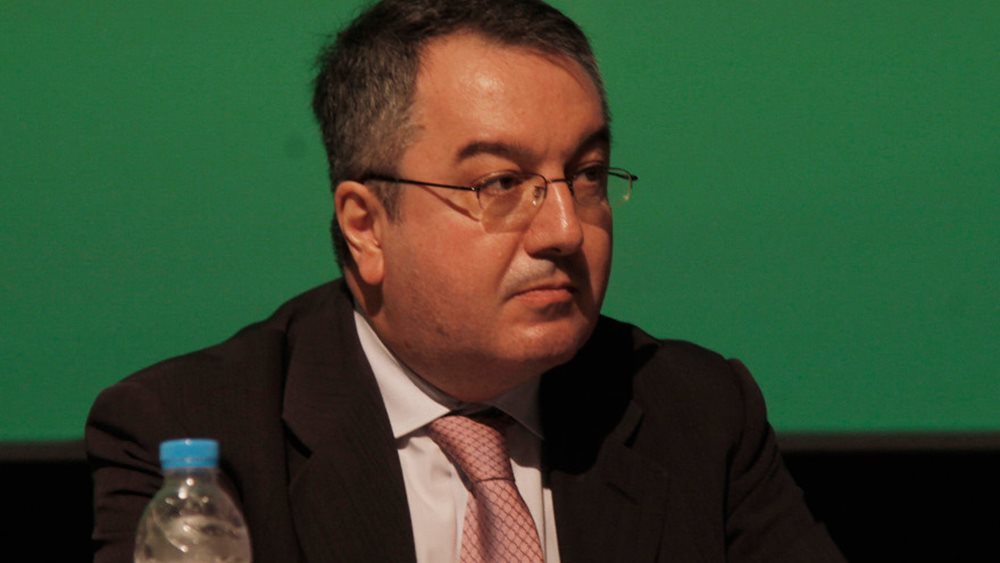 Ηλ. Μόσιαλος: Τι γνωρίζουμε για τις θρομβώσεις και το εμβόλιο της Astra Zeneca