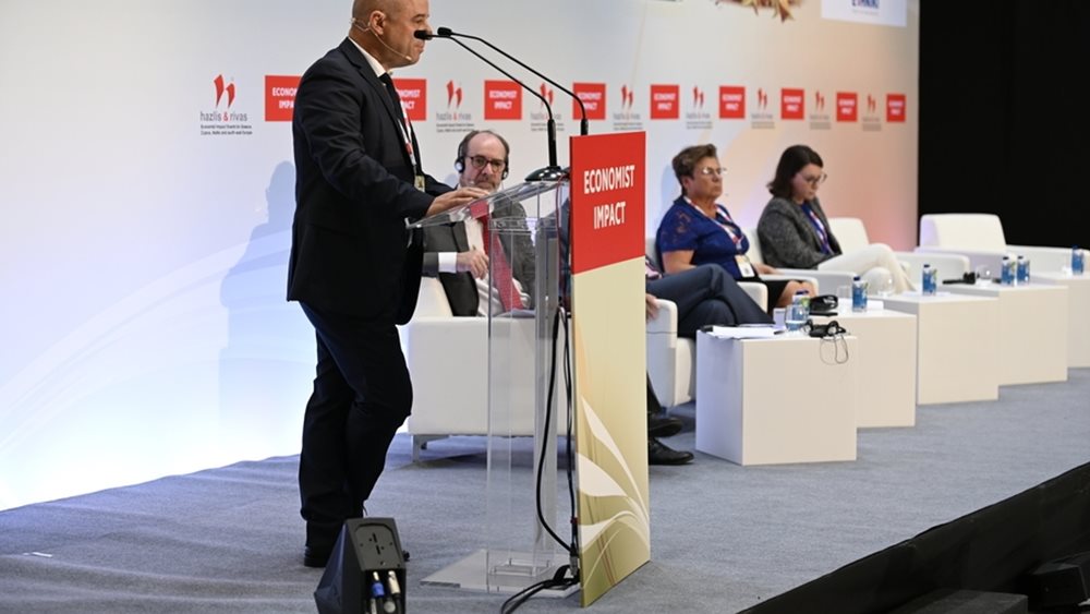 Συνέδριο Εconomist: Τέσσερις χιλιάδες διακόσιοι οι εθελοντές πυροσβέστες στην Ελλάδα