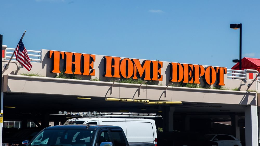 Home Depot: Ξεπέρασε τις προσδοκίες στο τρίμηνο αλλά έβαλε χαμηλά τον πήχη του 2024