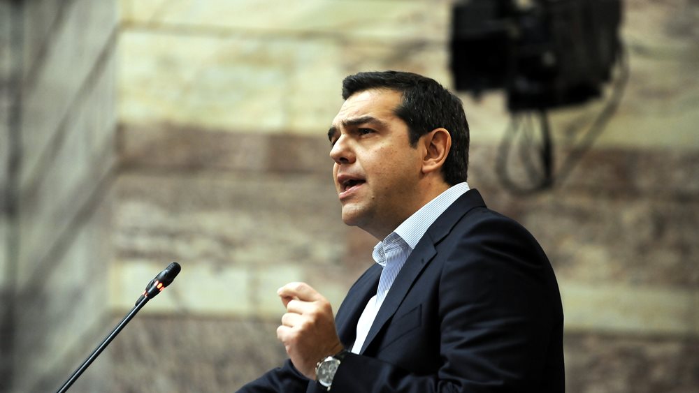 Τραβάει το σκοινί της κόντρας ο Φίλης- Ανησυχία για το ΔΝΤ