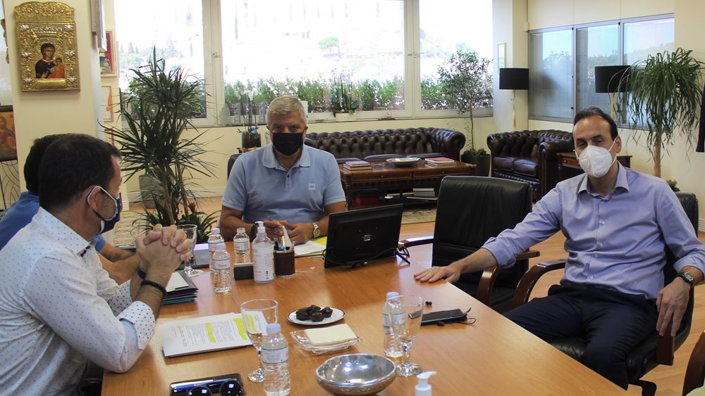 Mεγάλο αντιπλημμυρικό έργο στη Γλυφάδα ύψους 2,8 εκατ. ευρώ, με χρηματοδότηση της Περιφέρειας Αττικής