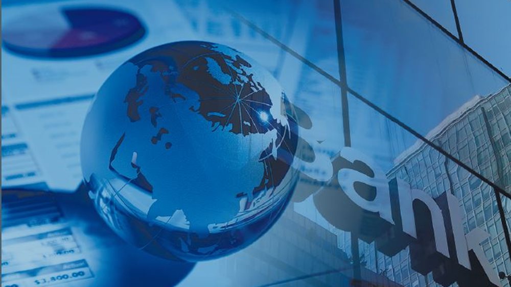 Axia: Θετικό το μομέντουμ γύρω από τις ελληνικές τράπεζες