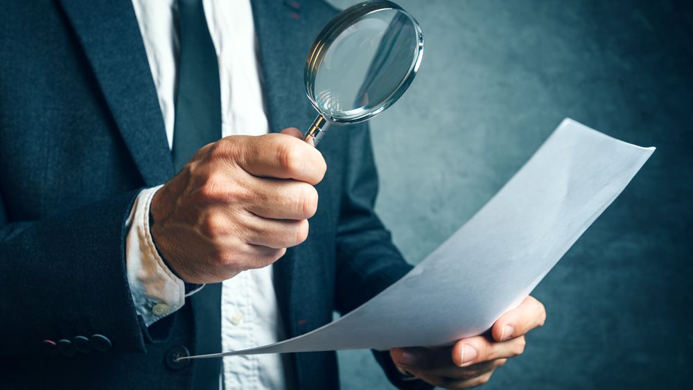 Στο μικροσκόπιο των οίκων αξιολόγησης η χώρα, τι θα κρίνει την αναβάθμιση