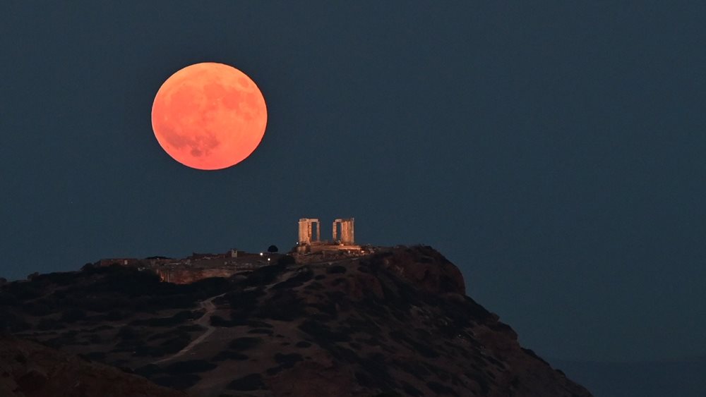 Στις 16 Σεπτεμβρίου τα εγκαίνια του έργου του νέου φωτισμού του ιερού του Ποσειδώνα στο Σούνιο