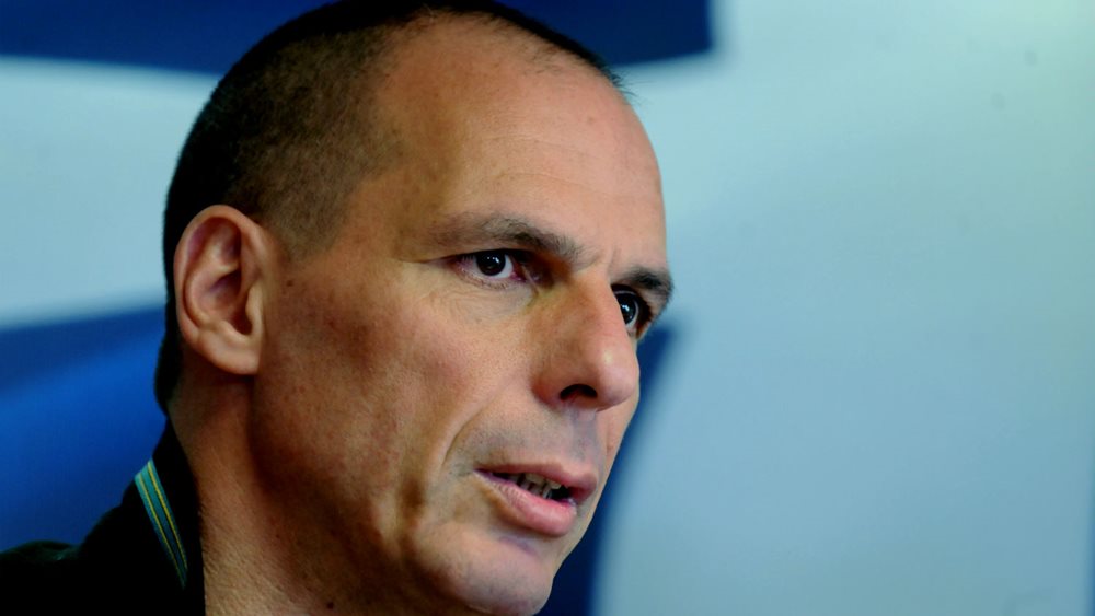 Βαρουφάκης: Η κυβέρνηση ΣΥΡΙΖΑ υποτάχθηκε στο 3ο μνημόνιο