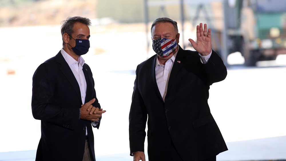 Αναχώρησε από τα Χανιά ο Μ. Πομπέο