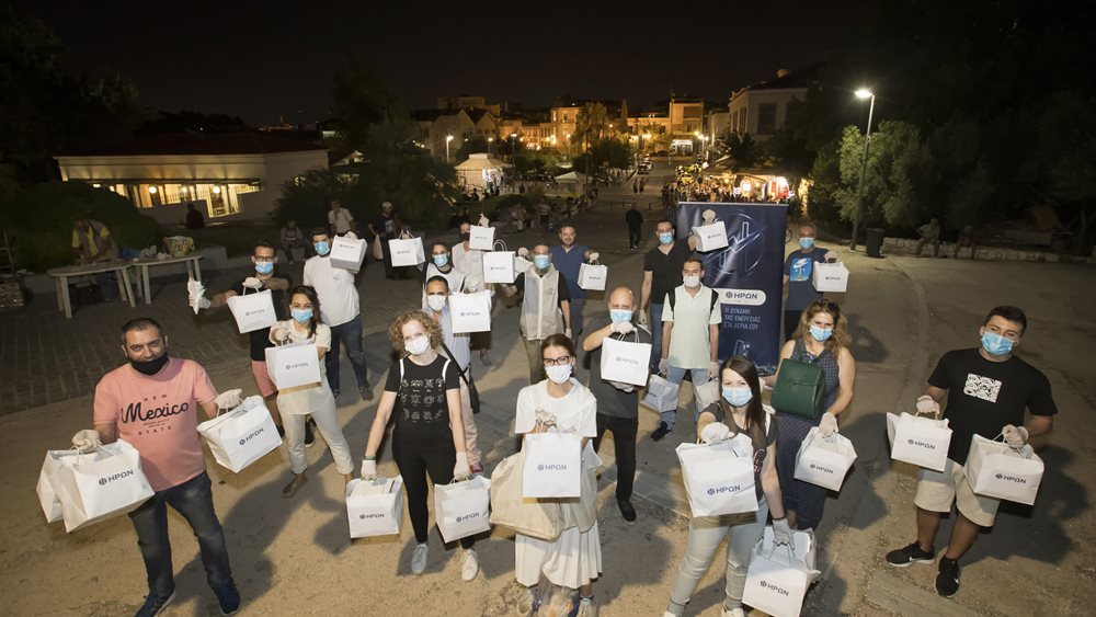 &quot;Δείπνο Αγάπης&quot; από τους εργαζόμενους του ΗΡΩΝΑ για τους άστεγους πολίτες της Αθήνας
