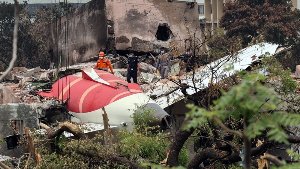 Η Boeing ξανά στη δίνη του κυκλώνα: Η τραγωδία στην Ινδία ανοίγει νέο κύκλο αμφισβήτησης