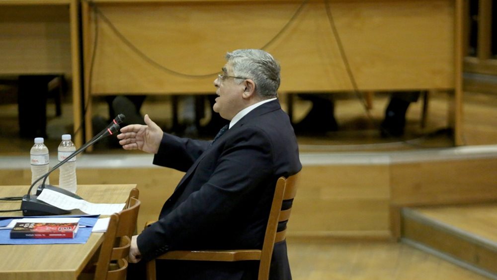 Δίκη Χρυσής Αυγής: "Ανεπανόρθωτη βλάβη" επικαλέστηκε για την αναστολή ο Μιχαλολιάκος