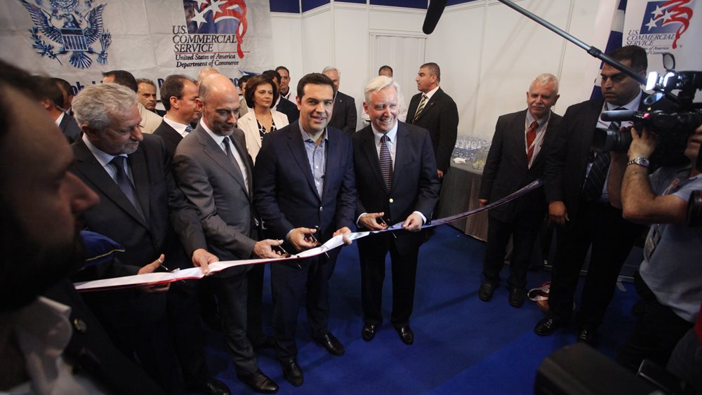 Ο Α.Τσίπρας ξεναγήθηκε στα περίπτερα των Ποσειδωνίων 2016