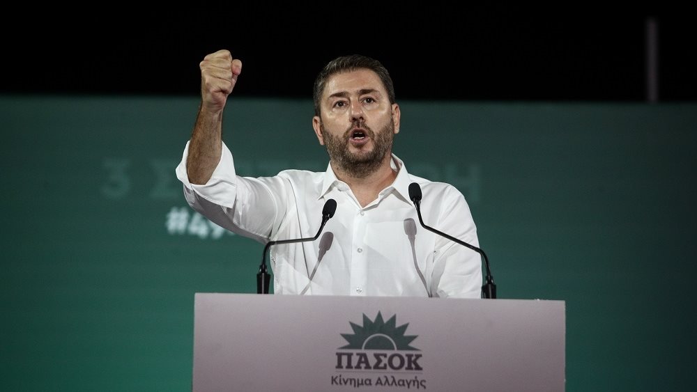 “Στόχος να οικοδομήσουμε τη σύγχρονη, ισχυρή κεντροαριστερά που έχει ανάγκη η χώρα», υπογράμμισε ο κ. Ανδρουλάκης.
