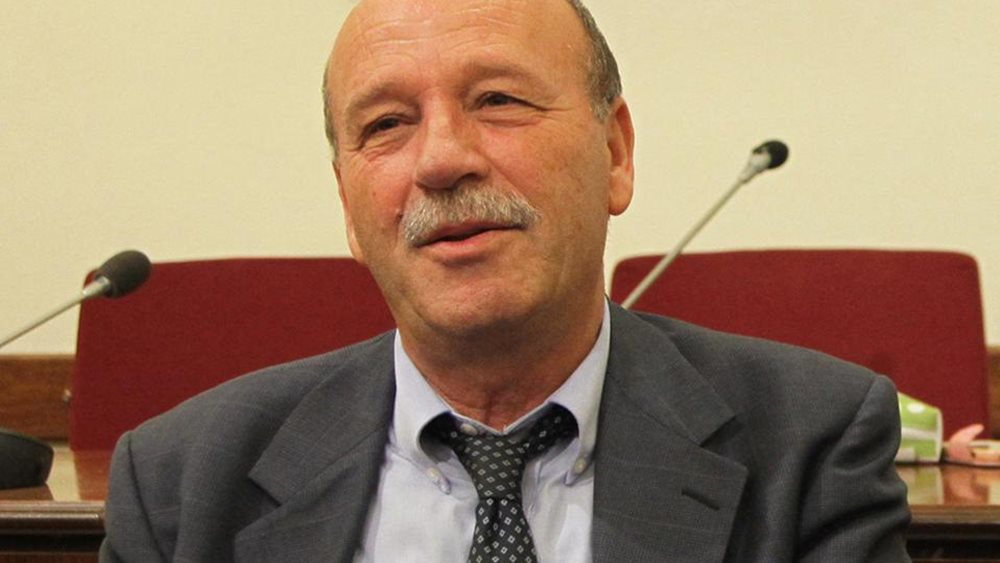 Απίστευτη δήλωση του Διοικητή του ΟΑΕΕ: Πηγαίνετε στη Βουλγαρία