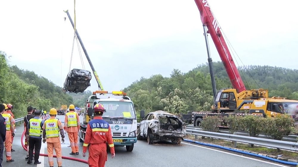 Κίνα: Στους 48 οι νεκροί από την κατάρρευση τμήματος αυτοκινητοδρόμου