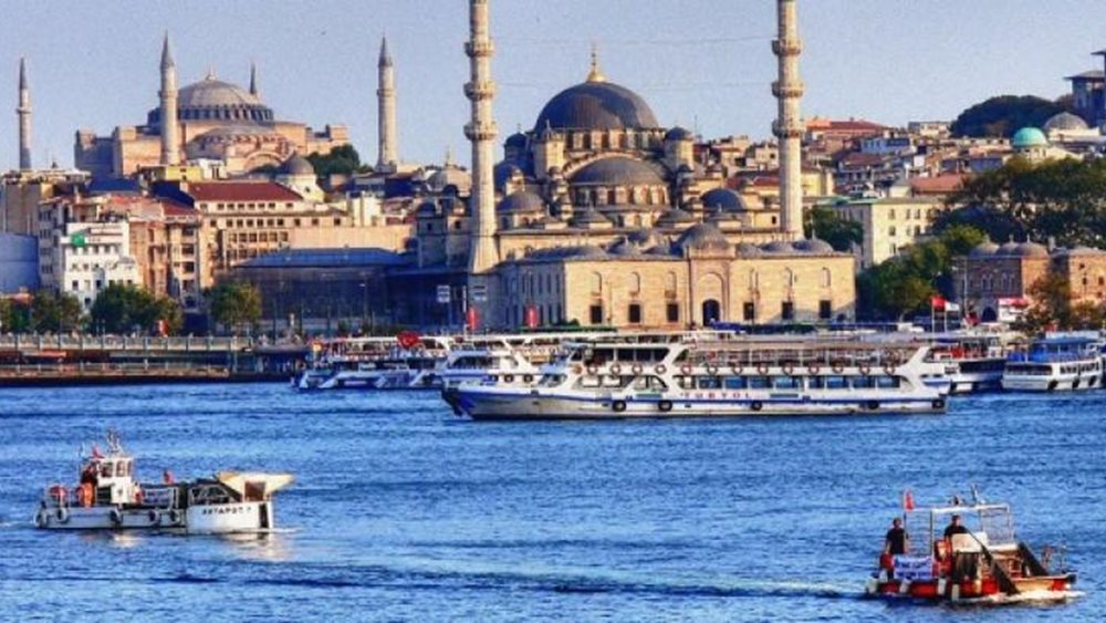 Σύλληψη δημοτικών υπαλλήλων στην Κωνσταντινούπολη: Νέο χτύπημα στην αντιπολίτευση και στον Ιμάμογλου