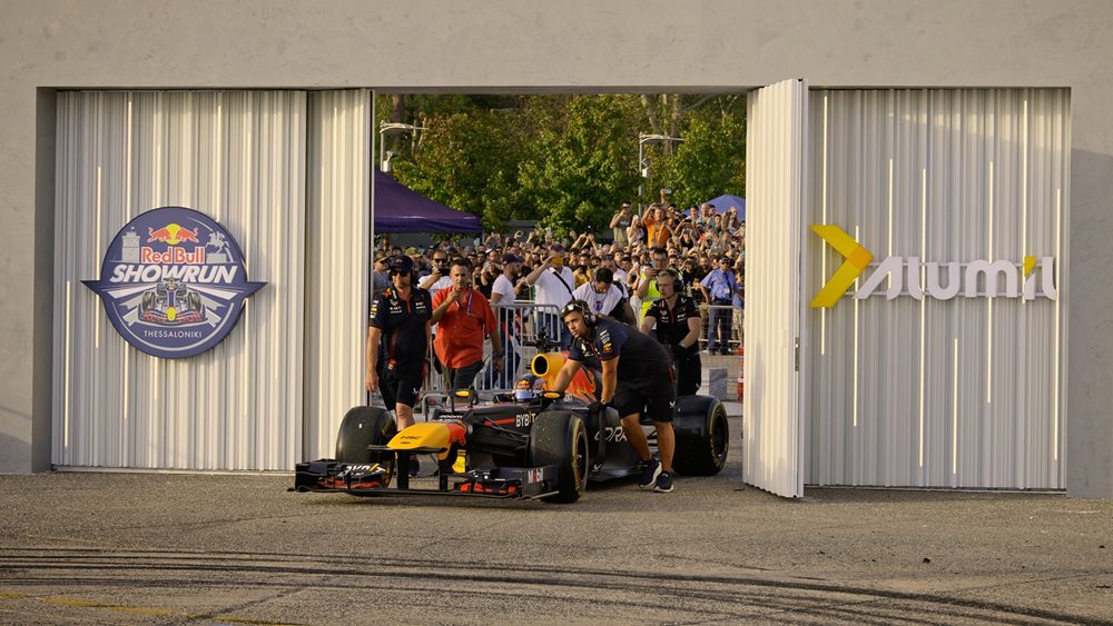 Red Bull Showrun by ALUMIL: Η πρωταθλήτρια Oracle Red Bull Racing έρχεται να ταράξει την πρωτεύουσα