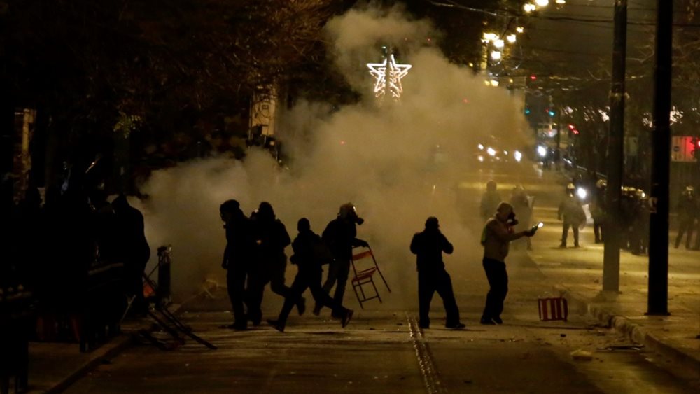 Αναβλήθηκαν δίκη και απολογίες των συλληφθέντων στα επεισόδια του Πολυτεχνείου