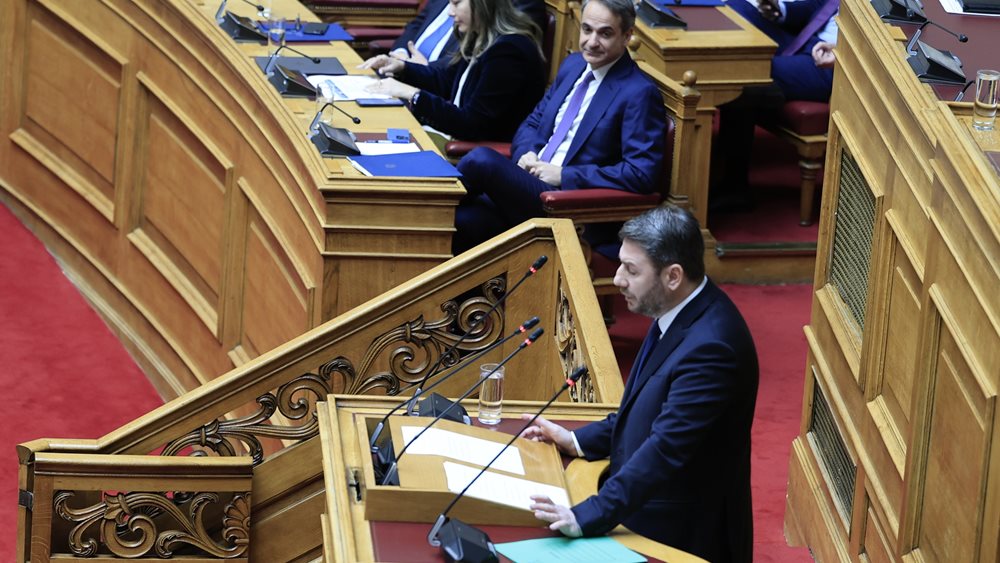 Η πρώτη μάχη Μητσοτάκη- Ανδρουλάκη στη Βουλή- Το αναδυόμενο νέο "δίπολο"