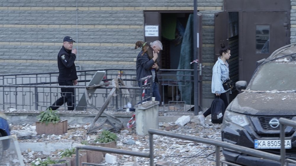 Εκρήξεις ακούστηκαν λίγο μετά τα μεσάνυχτα στο Κίεβο, αναφορές για ρωσικές επιθέσεις με drones