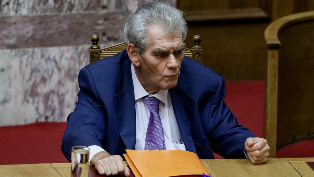 Παπαγγελόπουλος: Ο Μιωνής προέβη σήμερα σε αυτή την κίνηση για να σώσει τον Σαμαρά, την Ράικου και τον ίδιο