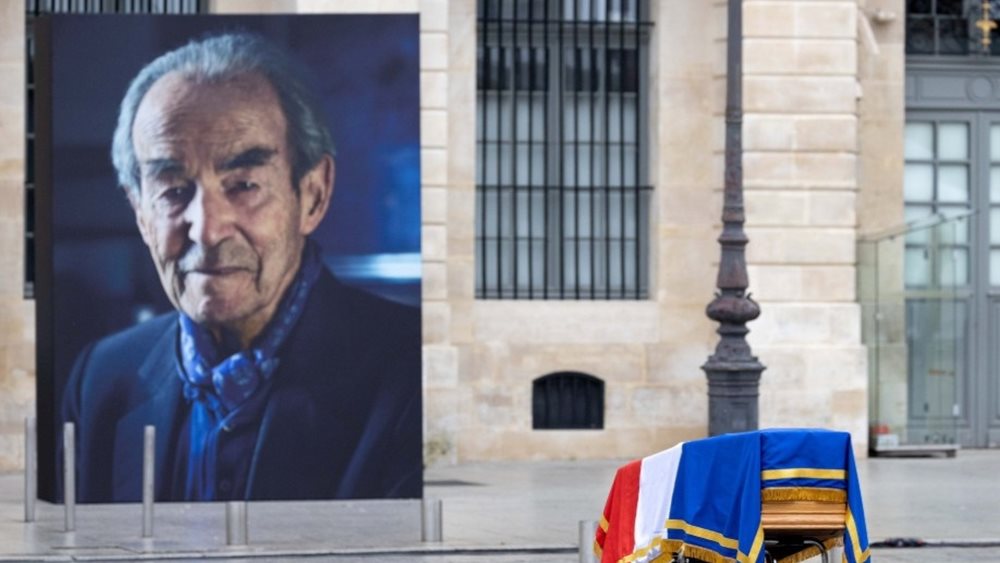 Γαλλία: Στο Πάνθεον ο Ρομπέρ Μπαντεντέρ - Ενσάρκωσε τον αγώνα για την κατάργηση της θανατικής ποινής