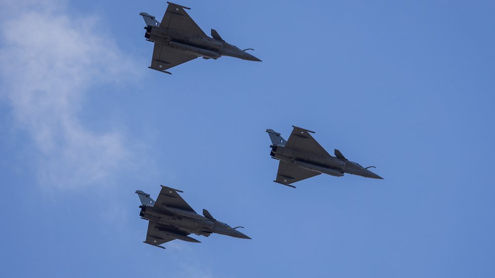 Vuτςiτς: Serbia is considering buying Rafale from France