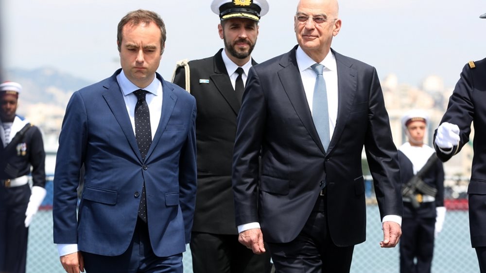 Η επίσκεψη του υπ. Ενόπλων Δυνάμεων της Γαλλίας στα Ναυπηγεία Σαλαμίνας