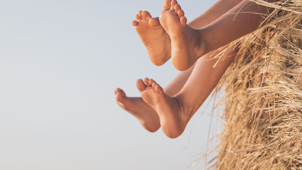 8  πληροφορίες για τα πόδια των παιδιών και πώς θα παραμείνουν υγιή