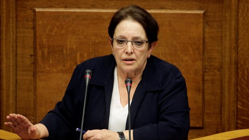 Δήλωση της Αλέκας Παπαρήγα με αφορμή την αναφορά της υφυπουργού Παιδείας στο όνομά της