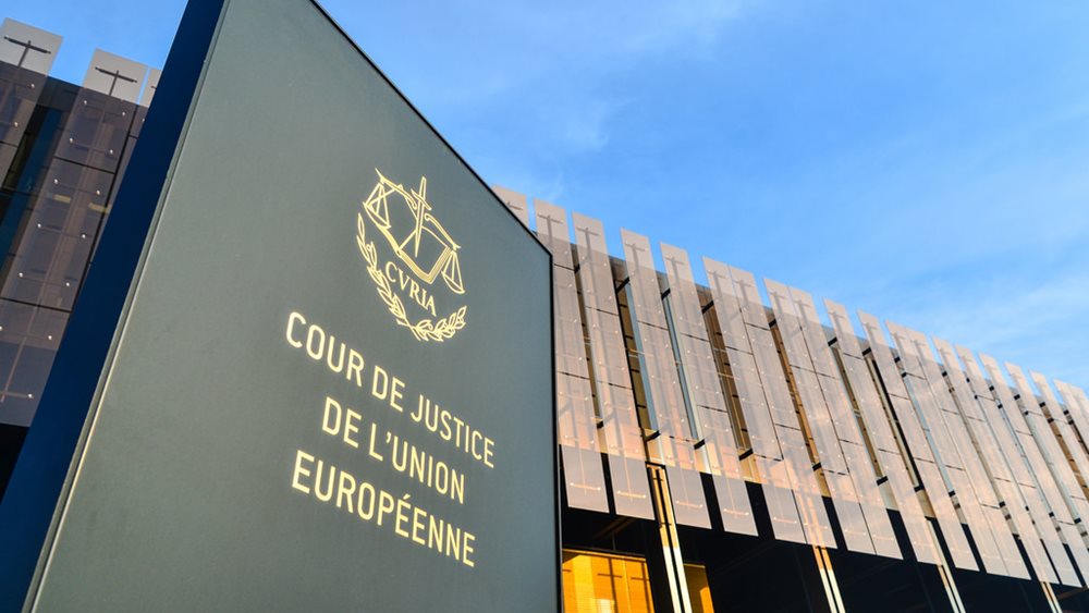 Δικαστήριο ΕΕ: Καθεστώς πρόσφυγα σε γυναίκες που διαφεύγουν από τις χώρες τους λόγω ενδοοικογενειακής βίας