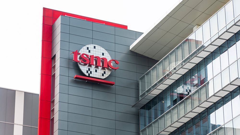 TSMC: Πτώση κερδοφορίας 23% στο τρίμηνο για τον προμηθευτή της Apple