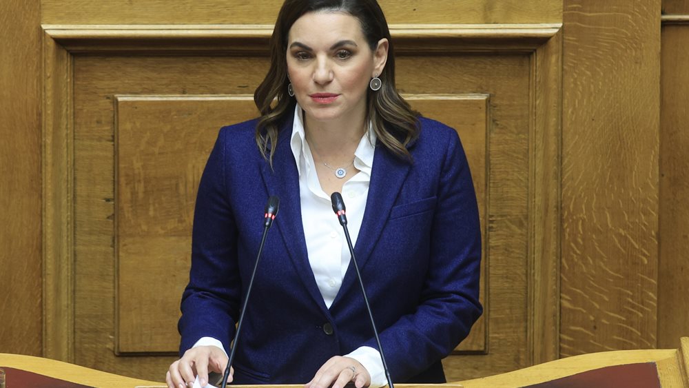 Τουρισμός: Τι προβλέπει το ν/σ για υποδομές και καταλύματα - Οι τοποθετήσεις των κομμάτων