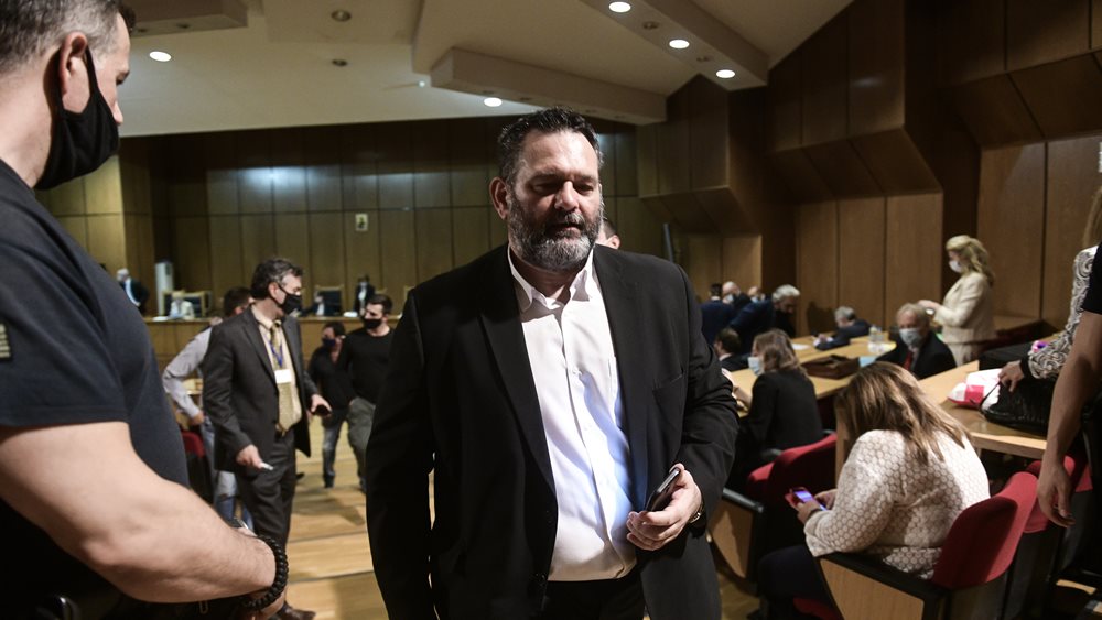 Δίκη Χρυσής Αυγής: Δεν ζήτησε αναστολή ο Γ. Λαγός, "να κρατήσουν πισινή" καλεί τους δικαστές ο Χρ. Παππάς