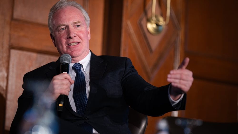 Chris Van Hollen: Πρέπει να επαγρυπνούμε για τις παραβιάσεις της Τουρκίας στο ελληνικό εναέριο χώρο
