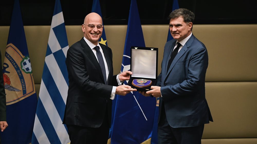 Δωρεά 5 εκατομμυρίων ευρώ προς το Πολεμικό Ναυτικό από τη Motor Oil Δωρεά 5 εκατομμυρίων ευρώ προς το Πολεμικό Ναυτικό από τη Motor Oil